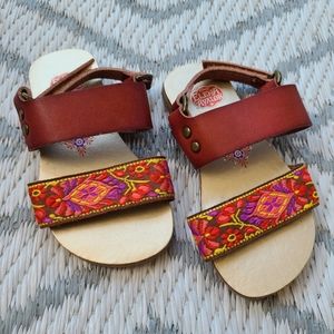 Princess Elena sandals for toddler girl, size 6